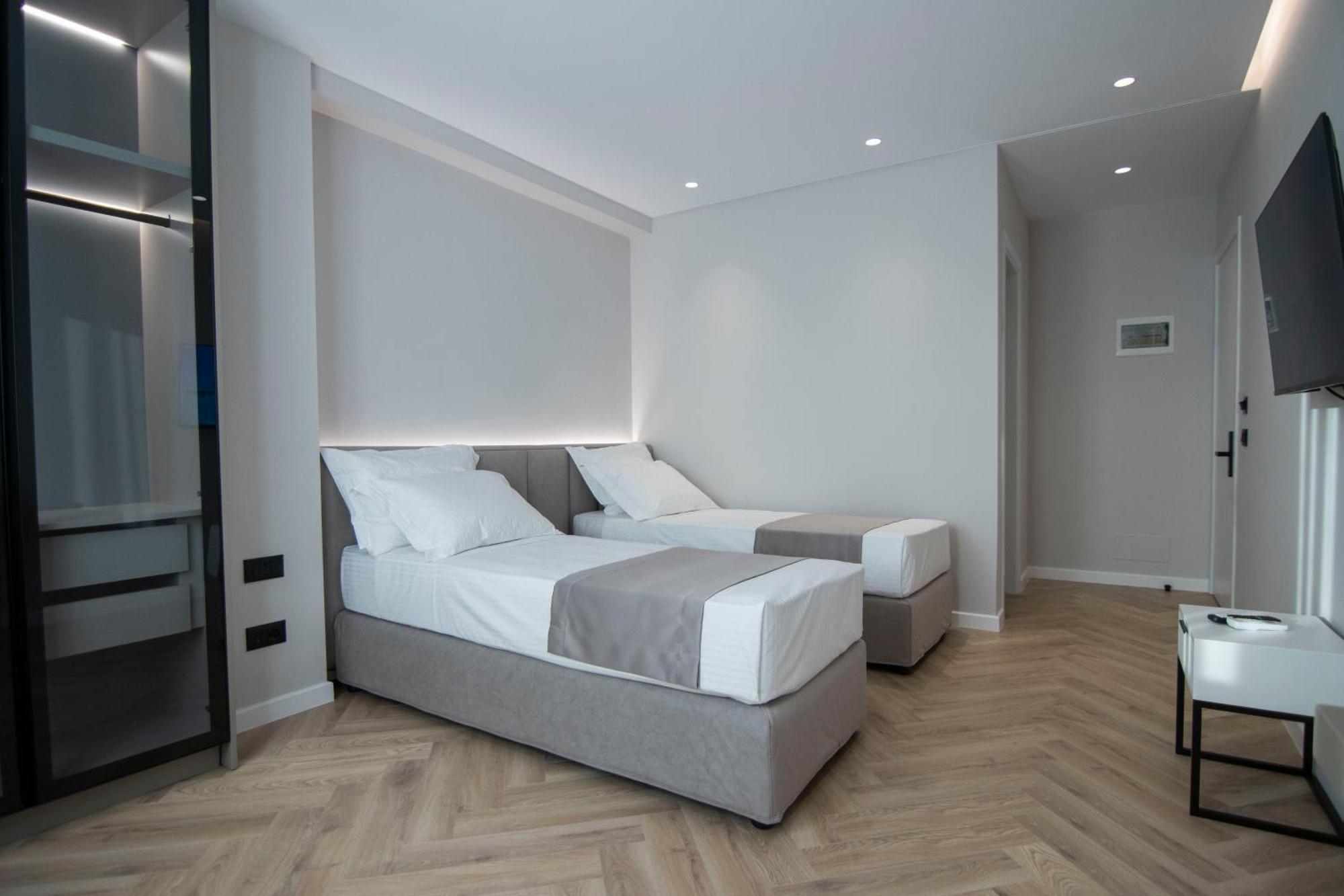 Mina Luxury Rooms Tirana Exterior photo
